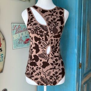 nu-in Asymmetric Seamless Bodysuit